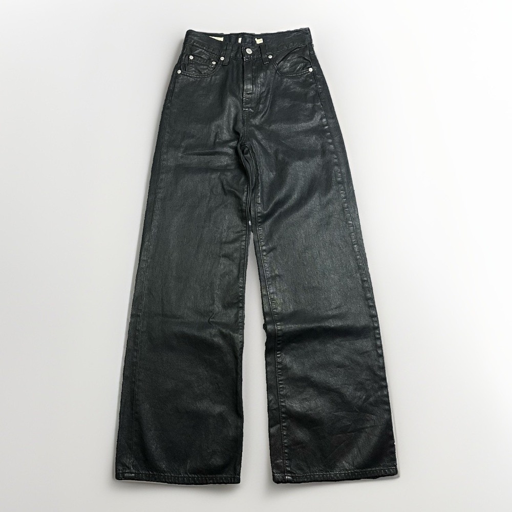 Levi's Women's Ribcage Wide Leg Black Coated Denim Jeans 24x32 High Rise Baggy